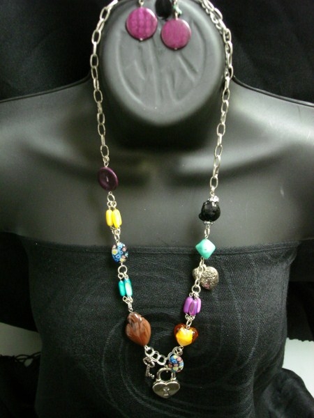 Multicolor Fashion Necklace Set